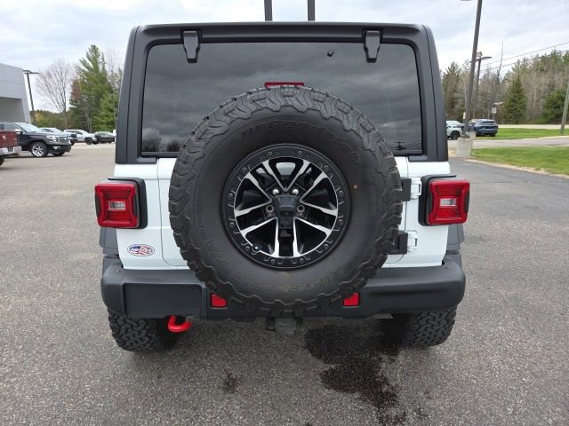 Used 2024 Jeep Wrangler Unlimited Rubicon w/ XTREMEE 35" Tire Package AWD/4WD image 27