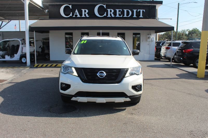 Used 2019 Nissan Pathfinder SL image 2