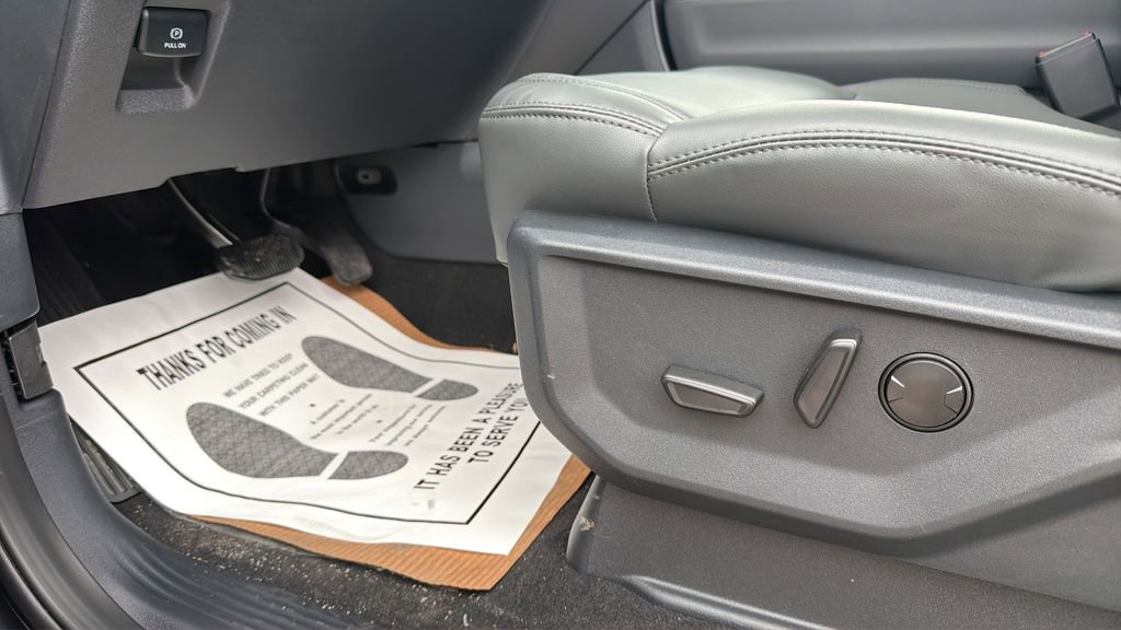 New 2026 Ford Expedition Max Active AWD/4WD image 32