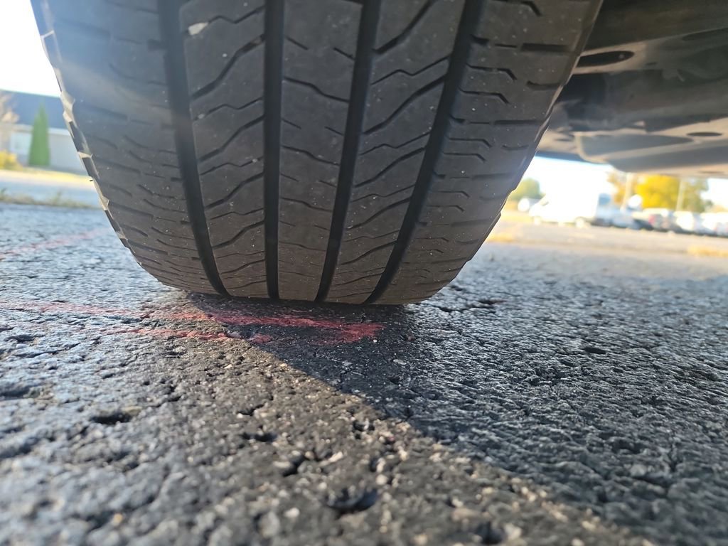 Used 2023 GMC Terrain AT4 w/ Infotainment Package II image 28