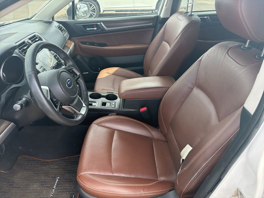 Used 2019 Subaru Outback 2.5i Touring image 7