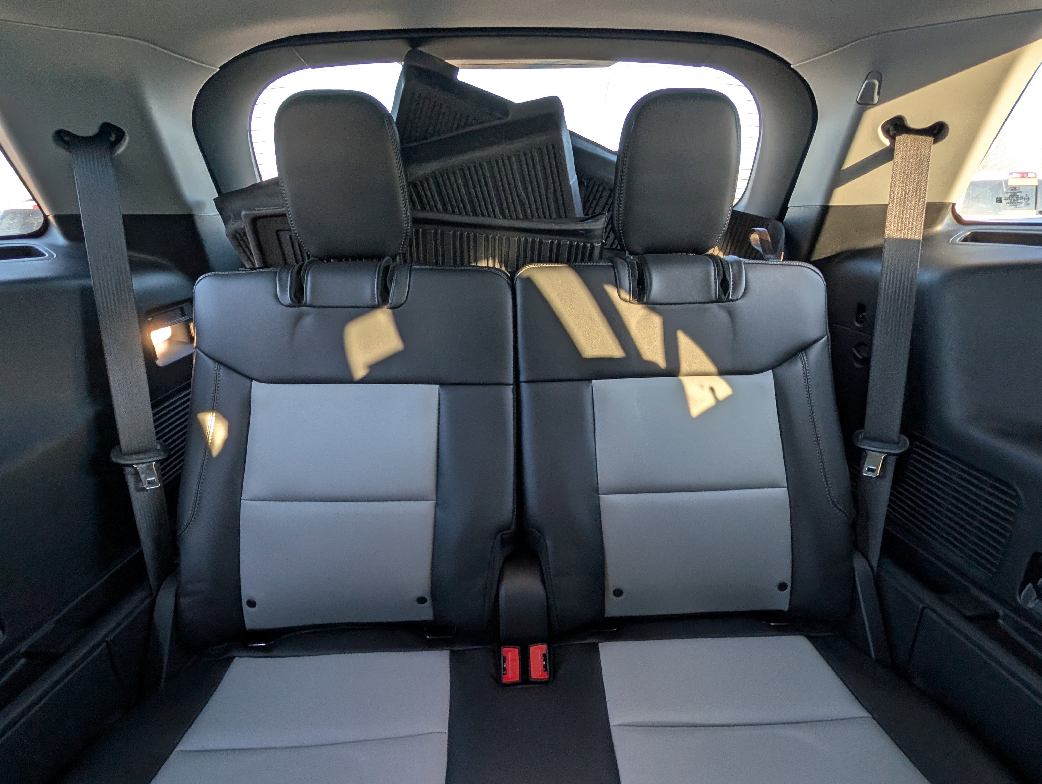 Used 2023 Ford Explorer XLT w/ Equipment Group 202A image 31