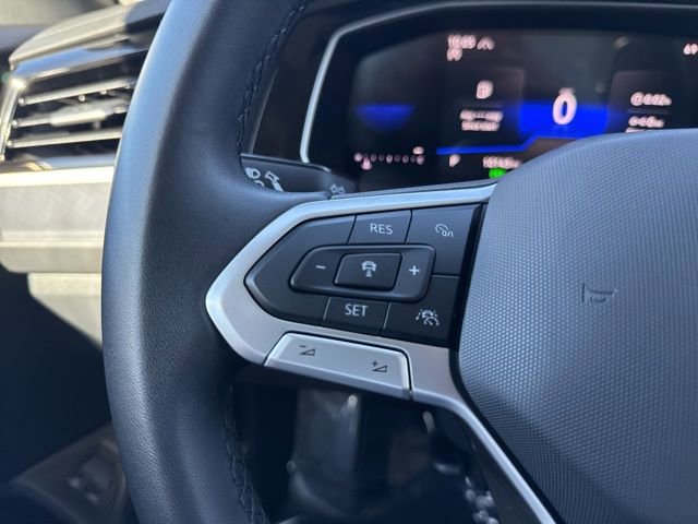 Used 2024 Volkswagen Jetta SE image 14