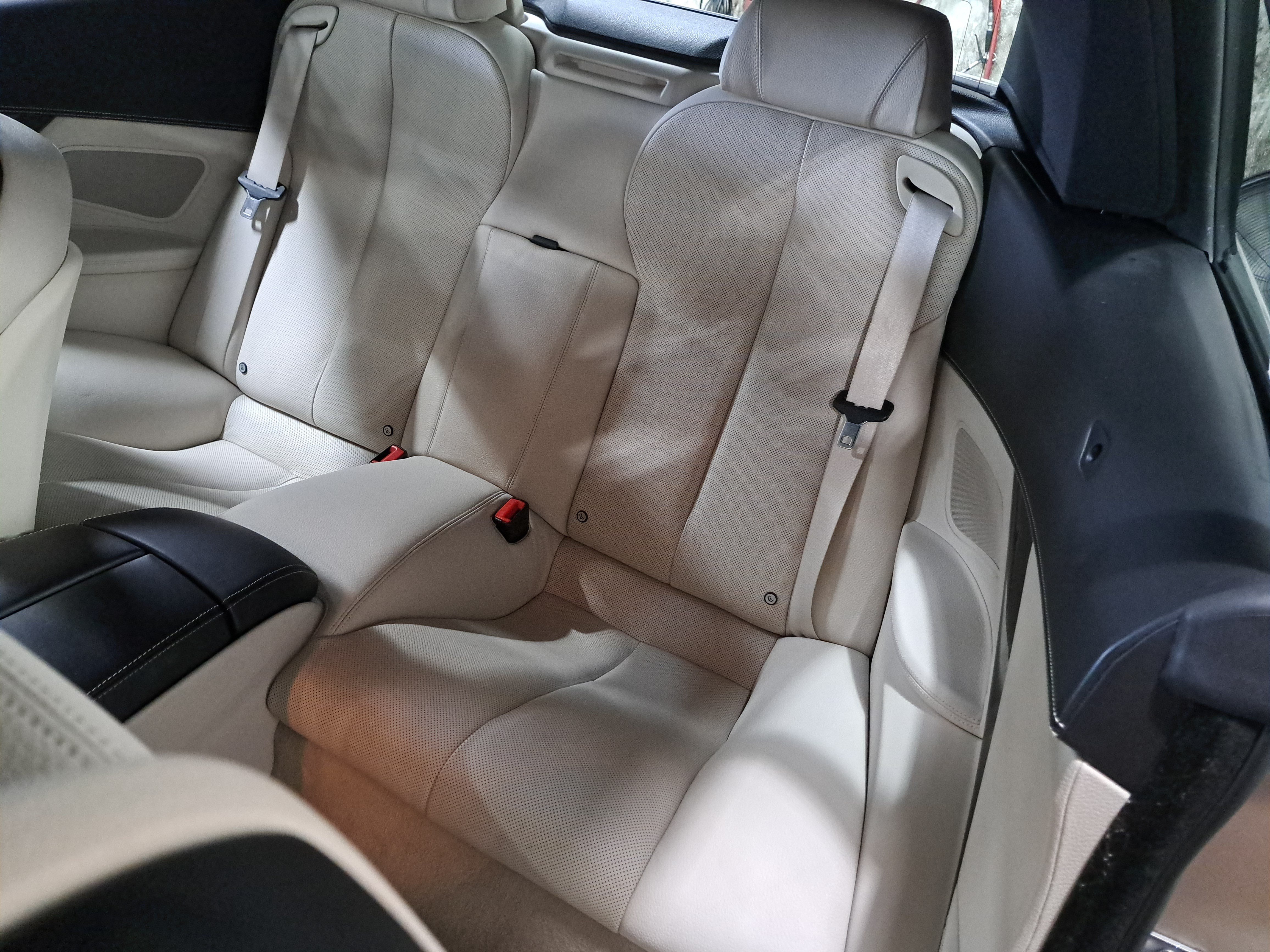 Used 2013 BMW 640i Convertible RWD image 15
