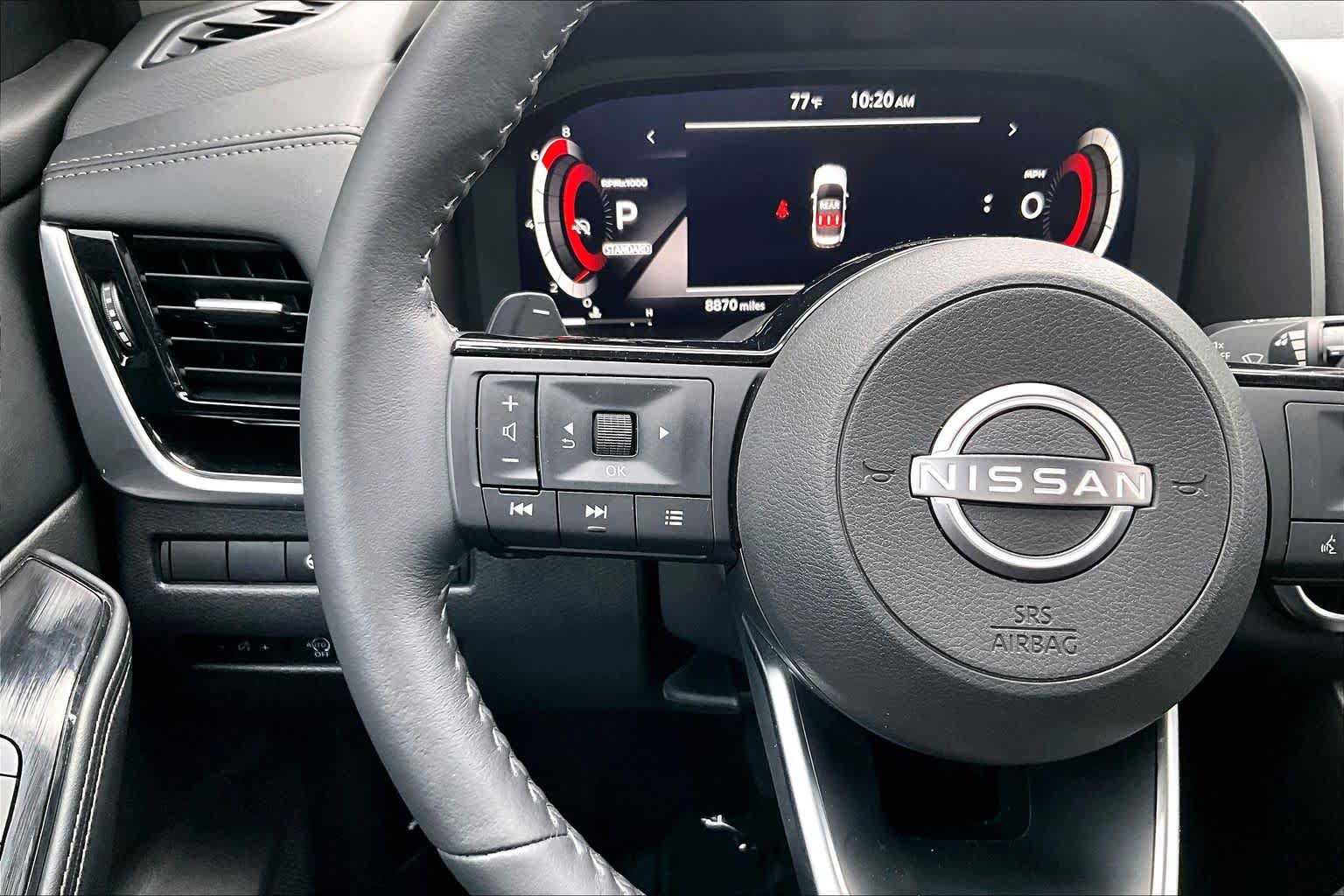Used 2024 Nissan Rogue SL w/ SL Premium Package FWD image 24
