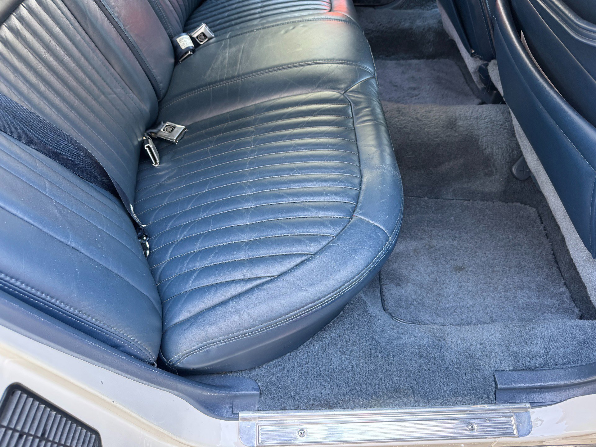Used 1991 Cadillac Brougham image 60