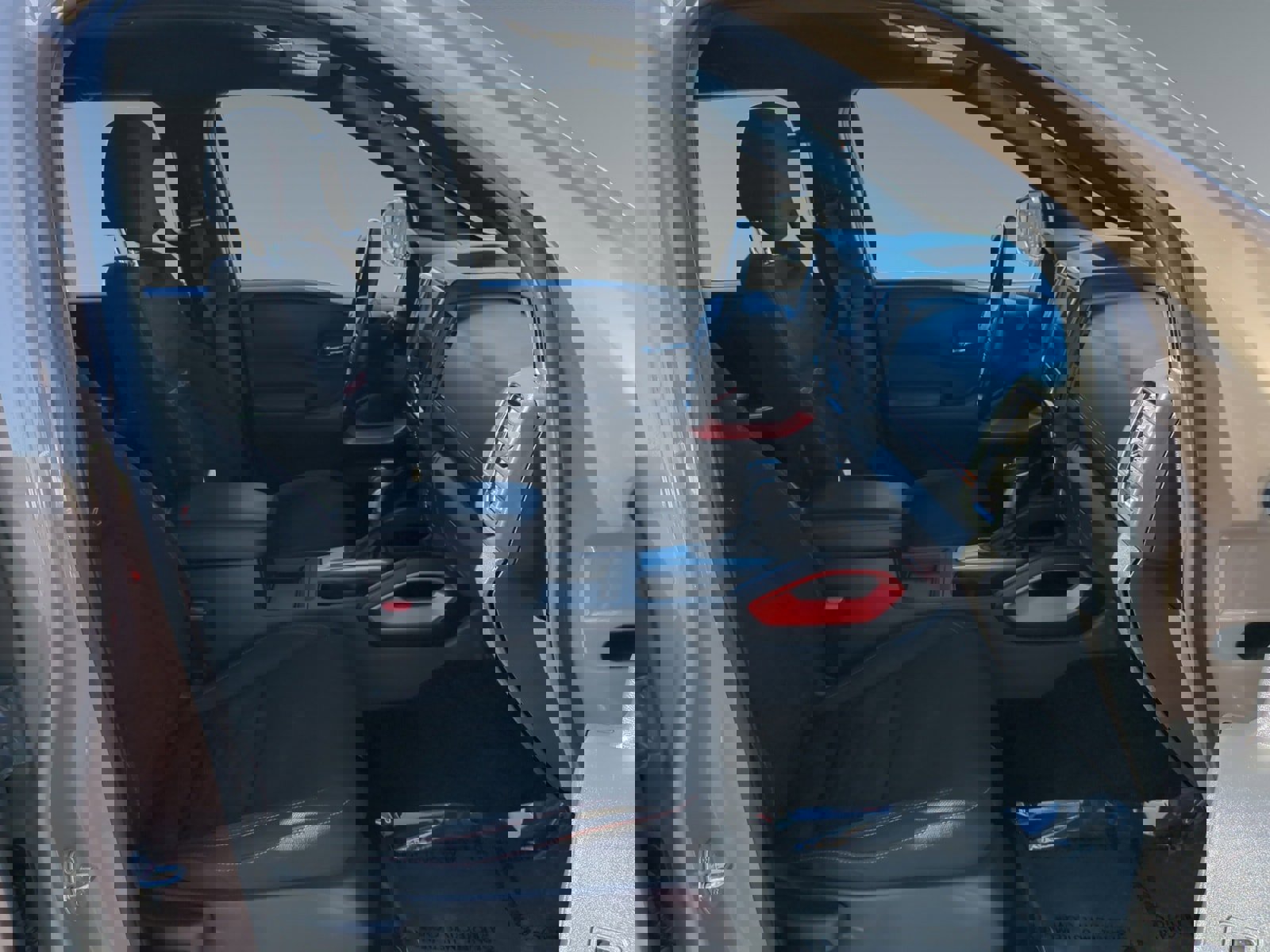 Used 2023 Nissan Frontier PRO-4X w/ Technology Package image 15