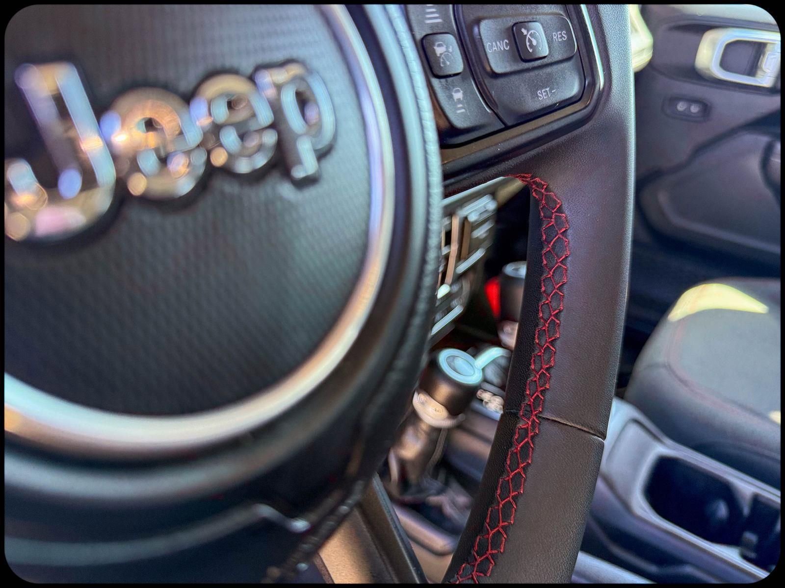 Certified 2025 Jeep Wrangler Unlimited Rubicon image 13