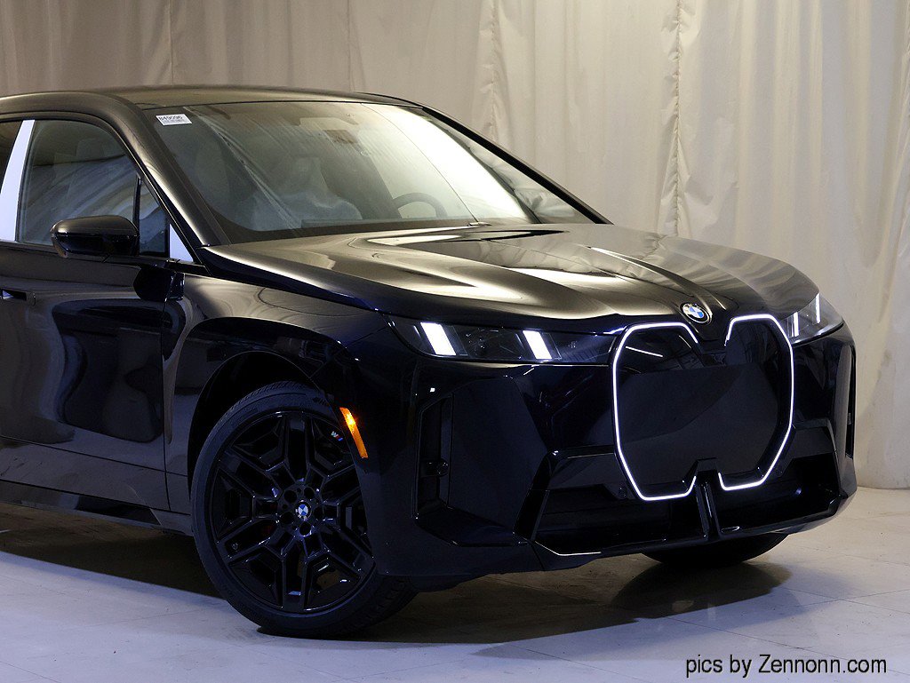New 2026 BMW iX xDrive45 w/ M Sport Package image 2