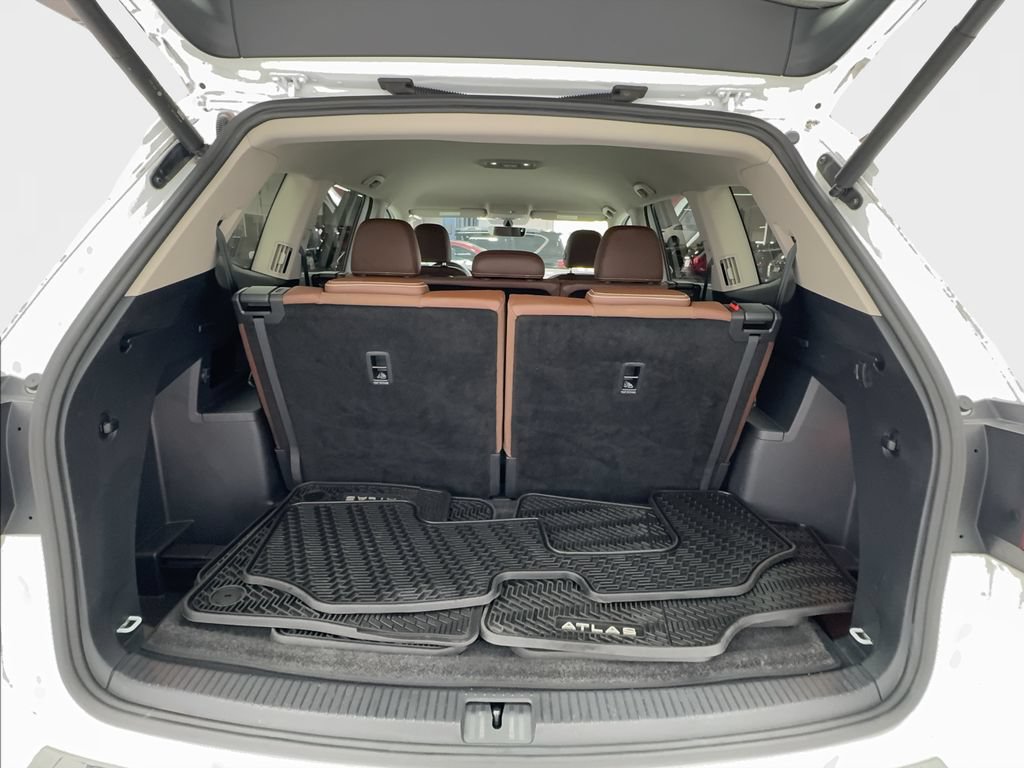 Used 2023 Volkswagen Atlas SE FWD image 17