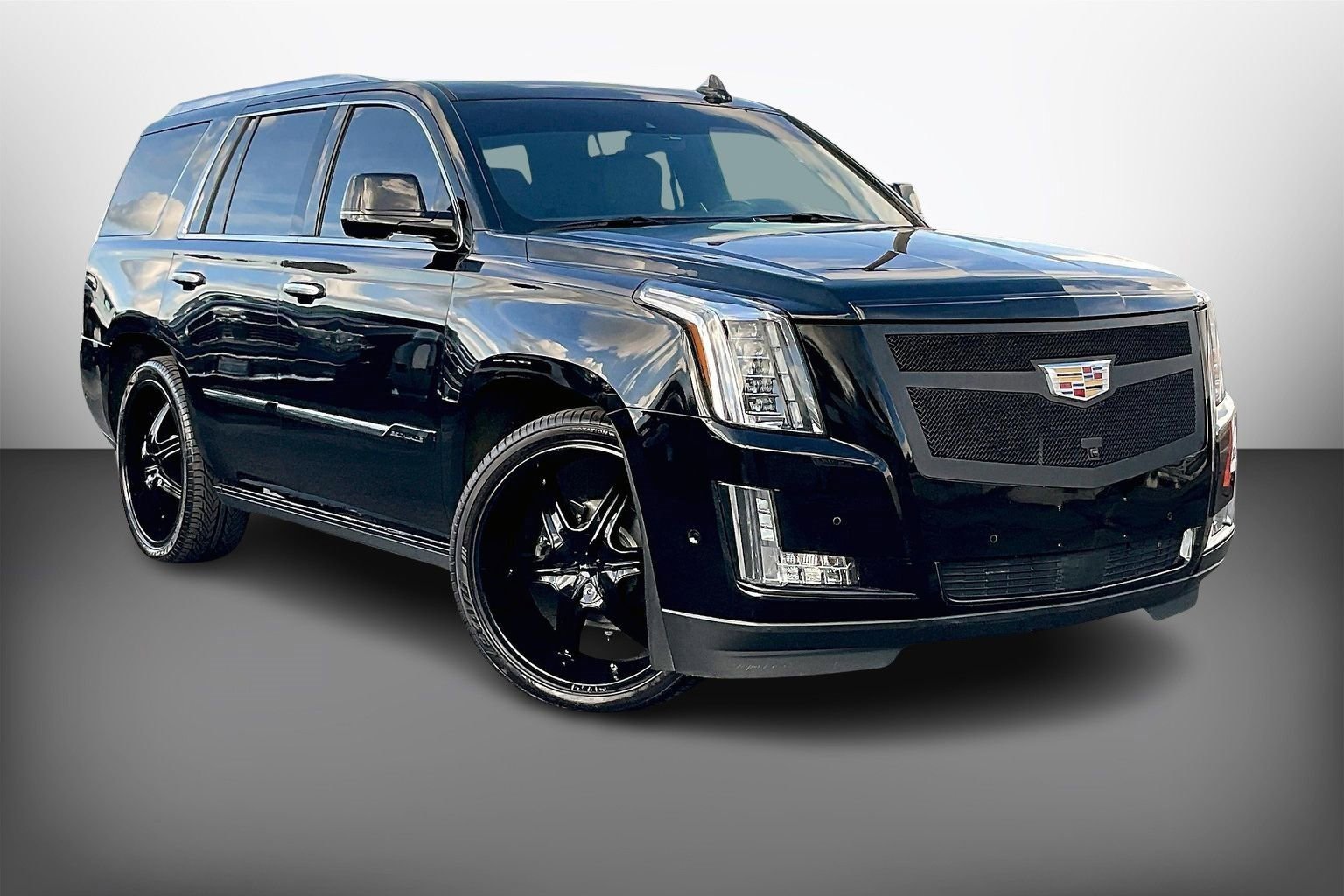 Used 2017 Cadillac Escalade Platinum