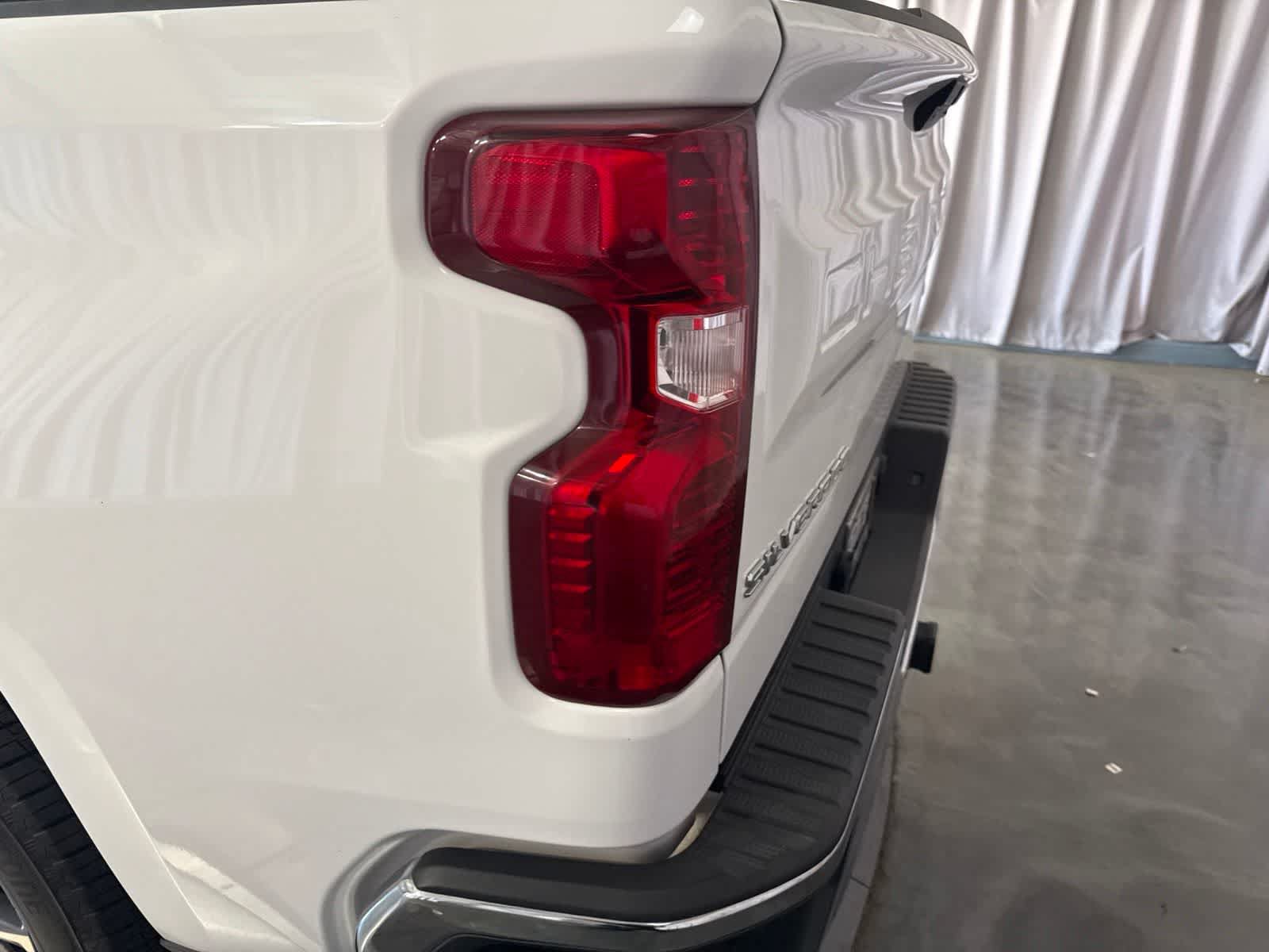 Used 2021 Chevrolet Silverado 1500 LT w/ All Star Edition Plus RWD image 10