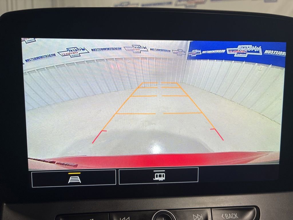 Used 2025 Chevrolet Blazer LT AWD/4WD image 32