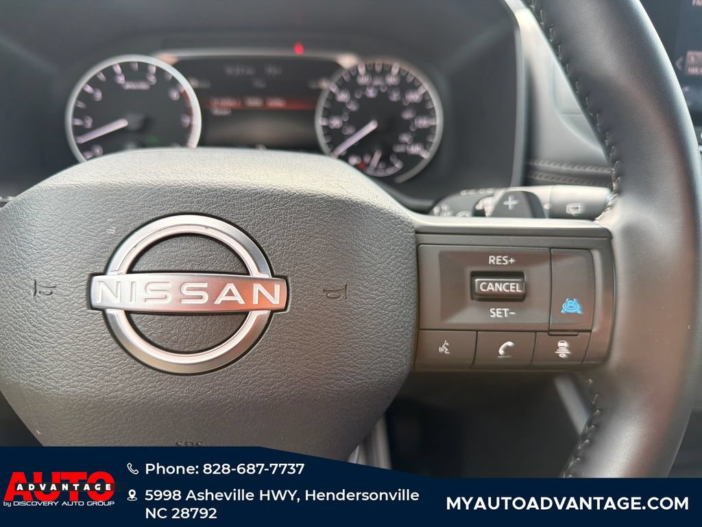 Used 2025 Nissan Rogue SV AWD/4WD image 20