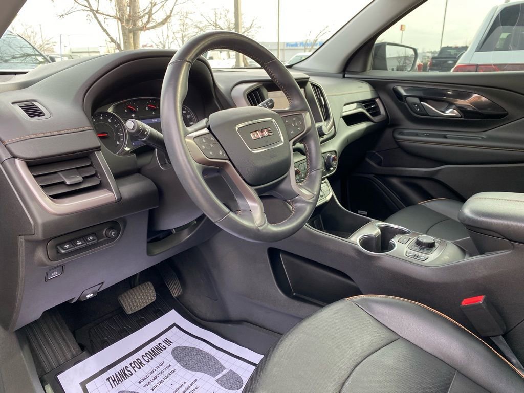 Used 2022 GMC Terrain AT4 w/ Infotainment Package II image 9