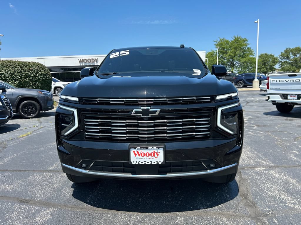 Certified 2025 Chevrolet Tahoe High Country AWD/4WD image 4