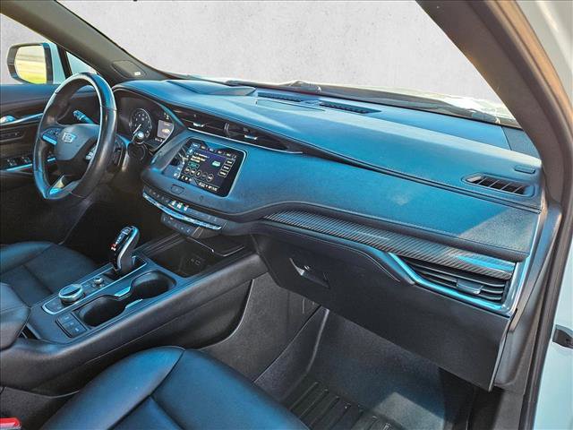 Used 2021 Cadillac XT4 Sport w/ Technology Package image 23