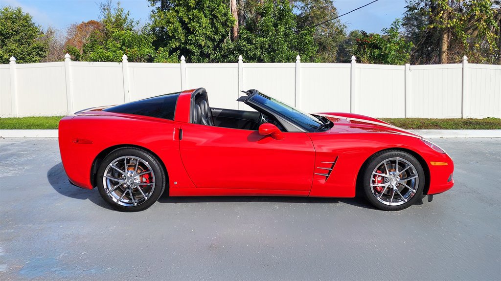 Used 2008 Chevrolet Corvette Coupe image 9