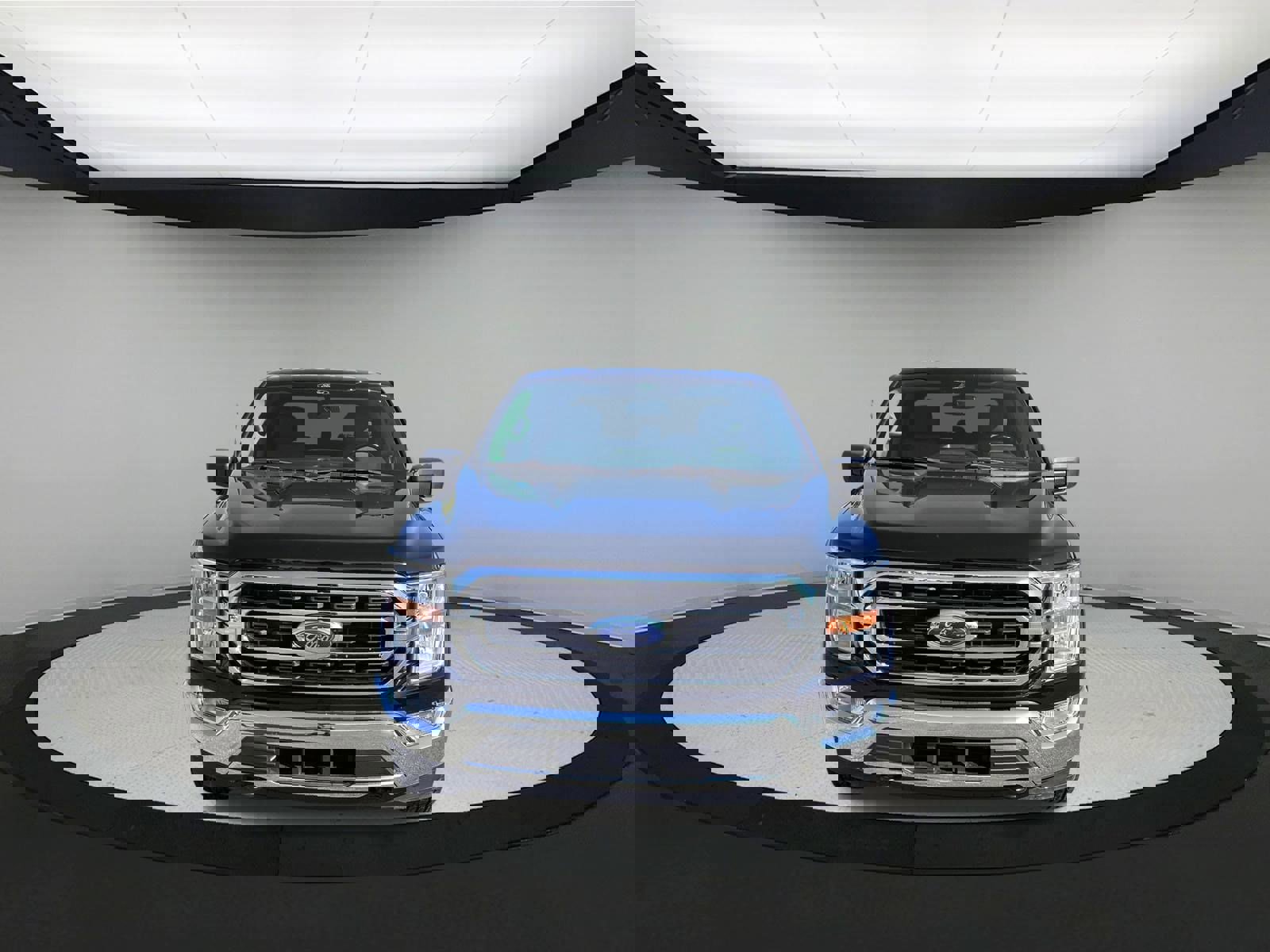 Used 2022 Ford F150 XLT w/ Equipment Group 301A Mid image 3