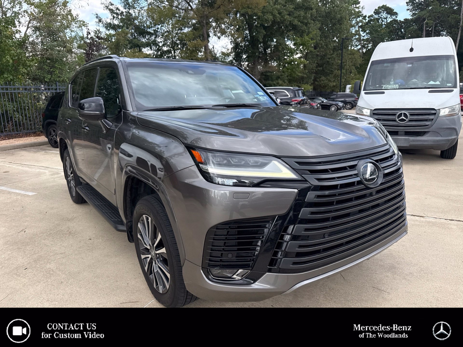 Used 2023 Lexus LX 600 4WD w/ Appearance Package