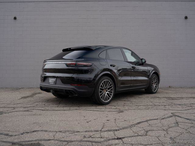 Certified 2023 Porsche Cayenne S AWD/4WD image 7