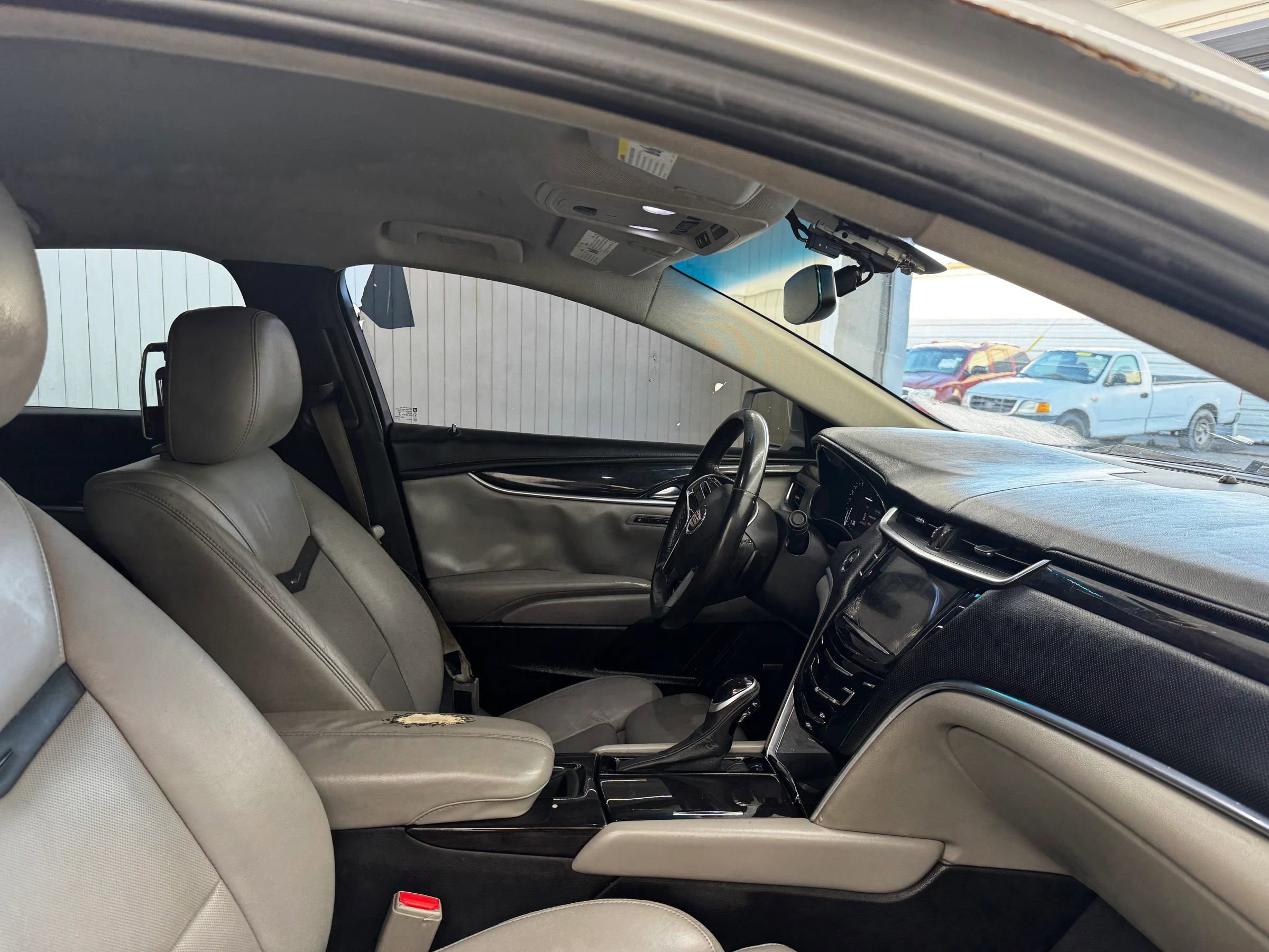 Used 2014 Cadillac XTS Luxury image 13