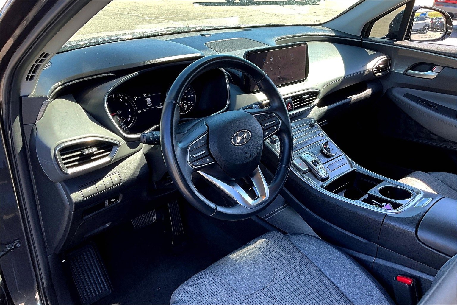 Used 2023 Hyundai Santa Fe SEL image 13