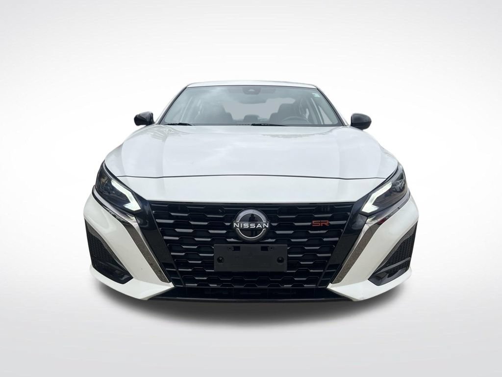 Used 2024 Nissan Altima 2.5 SR FWD video 2