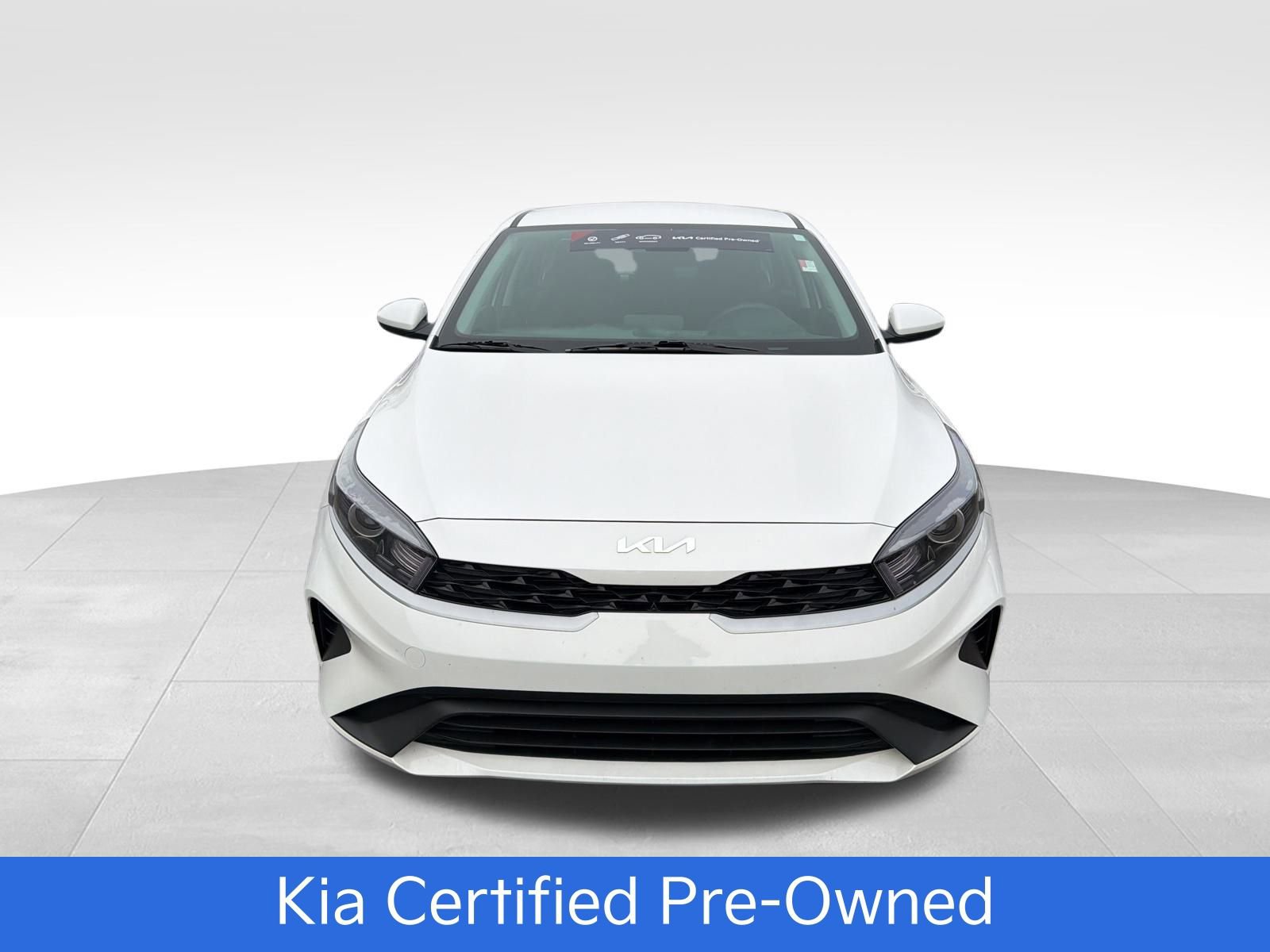 Certified 2023 Kia Forte LXS image 2