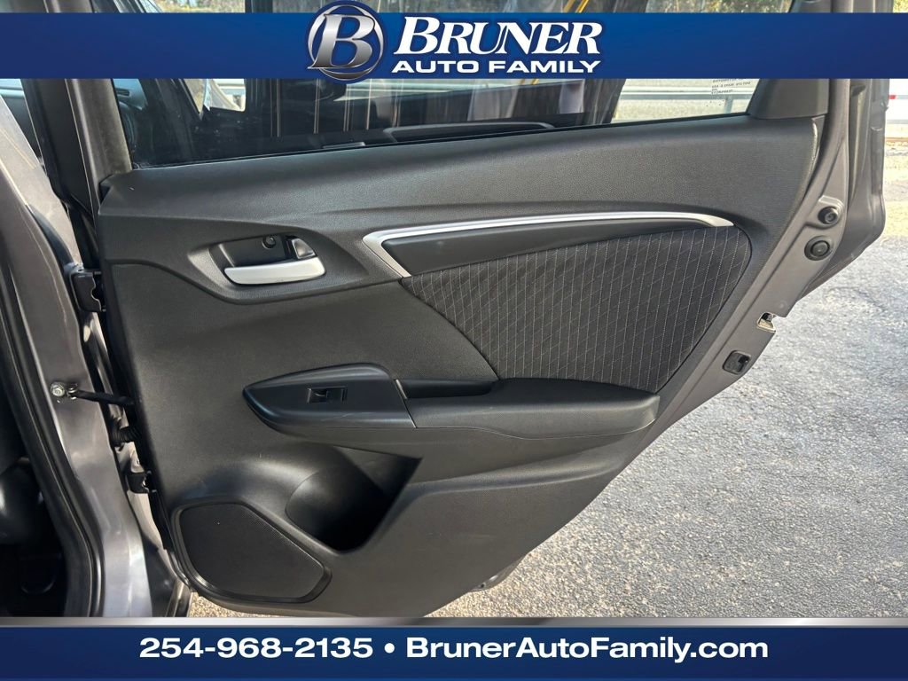 Used 2018 Honda Fit EX image 15