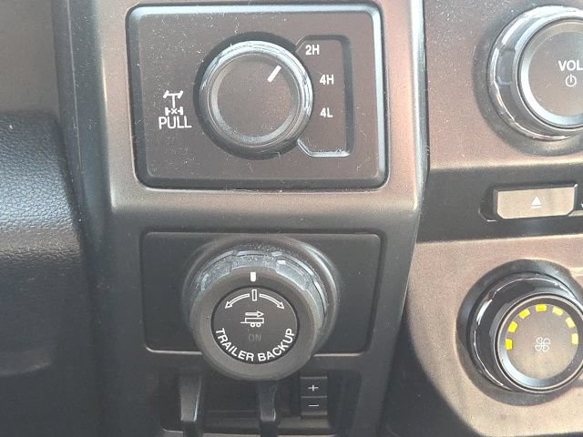 Used 2018 Ford F150 XLT w/ Equipment Group 302A Luxury AWD/4WD image 30