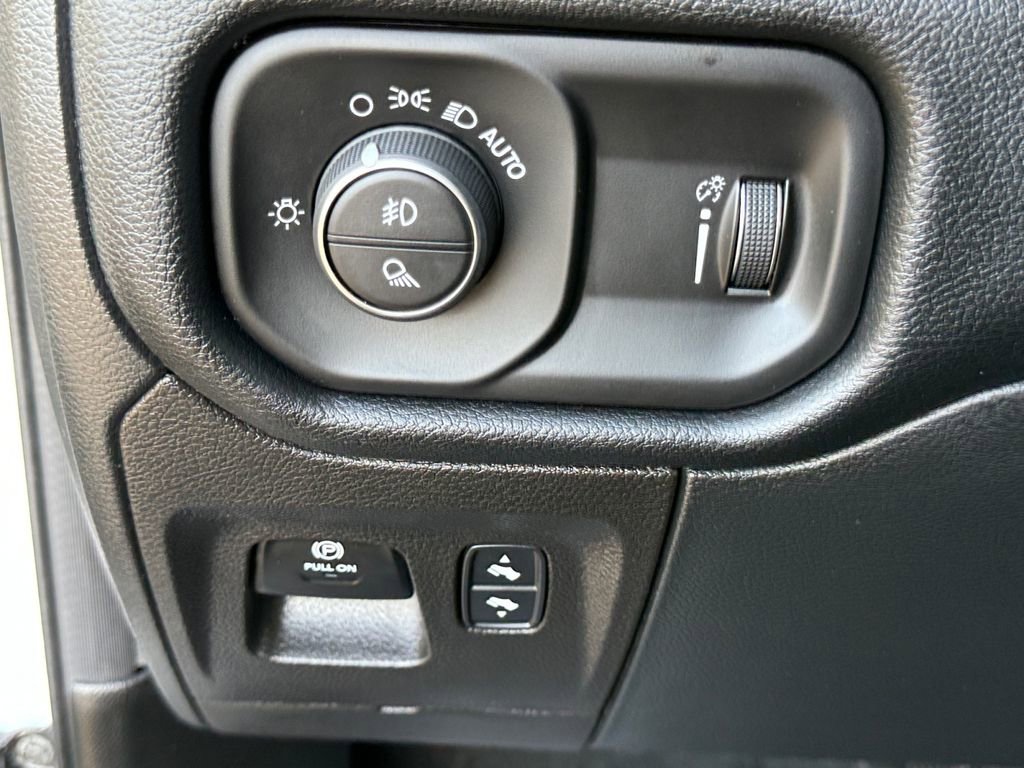 Used 2022 RAM 1500 Big Horn image 22