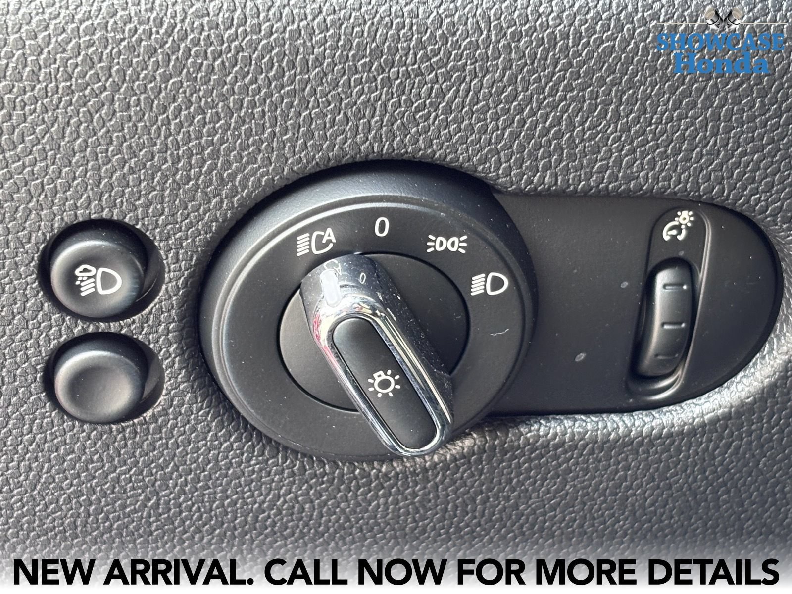 Used 2024 MINI Cooper SE FWD image 22