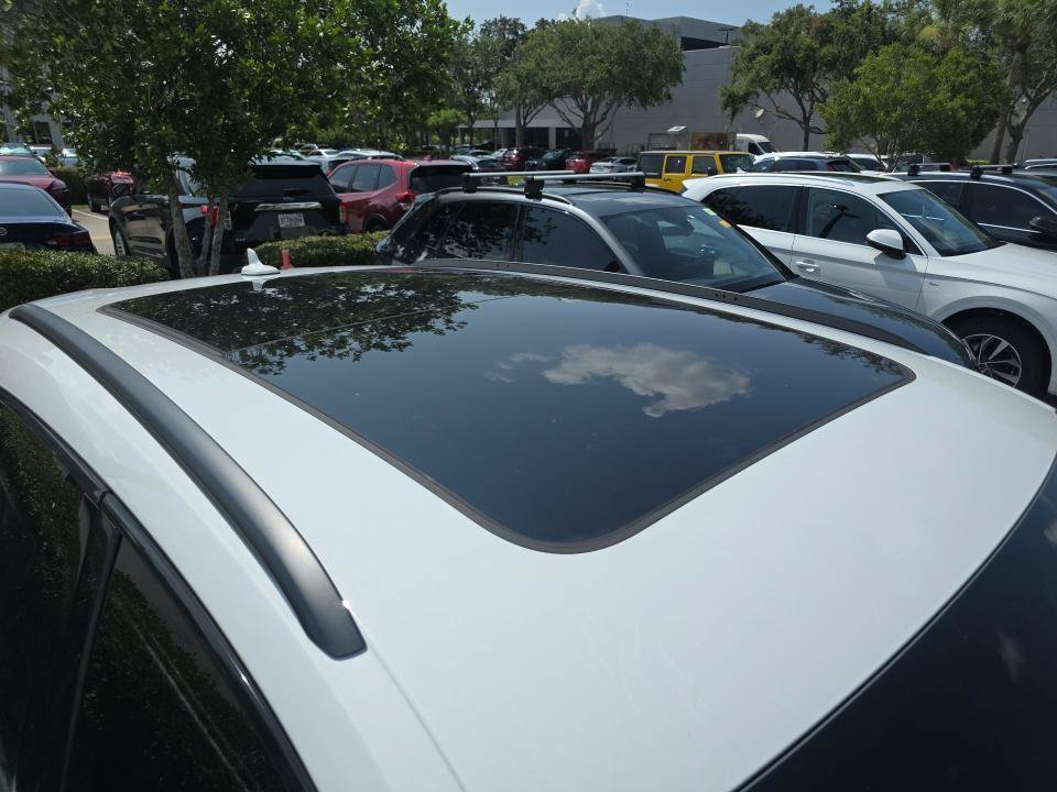 Used 2023 Audi Q5 e Premium Plus w/ Premium Plus Package AWD/4WD image 11