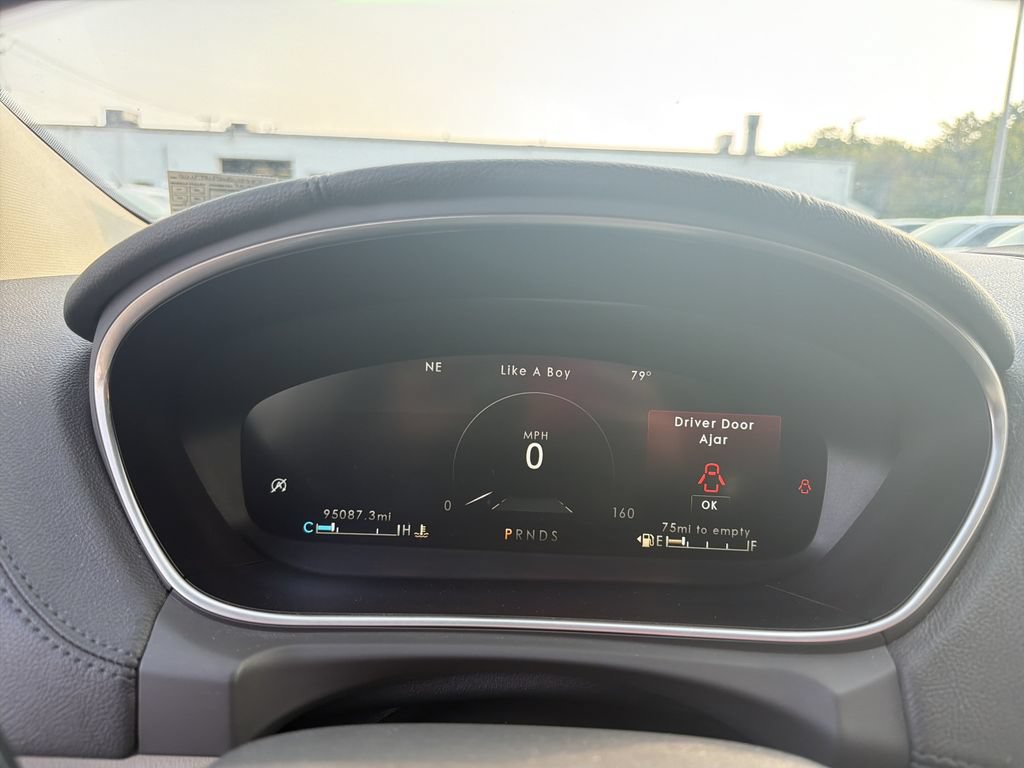 Used 2019 Lincoln Nautilus Reserve AWD/4WD image 17