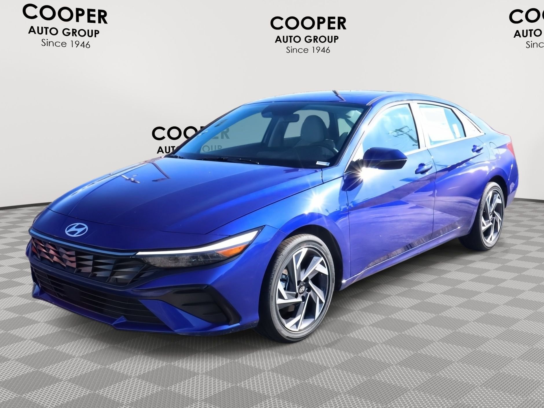 New 2026 Hyundai Elantra Limited image 3