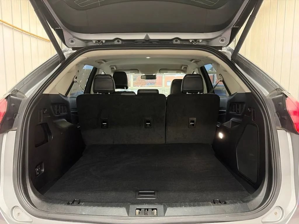 Used 2024 Ford Edge Titanium AWD/4WD image 15