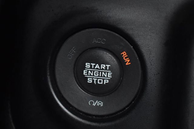 Used 2023 Jeep Wrangler Sahara image 20