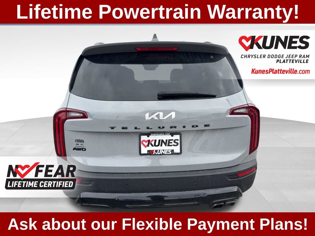 Used 2022 Kia Telluride SX w/ Nightfall Edition Package image 5
