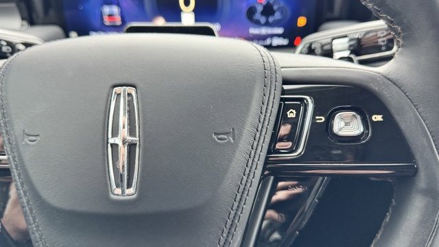 New 2025 Lincoln Aviator AWD w/ Equipment Group 101A image 21