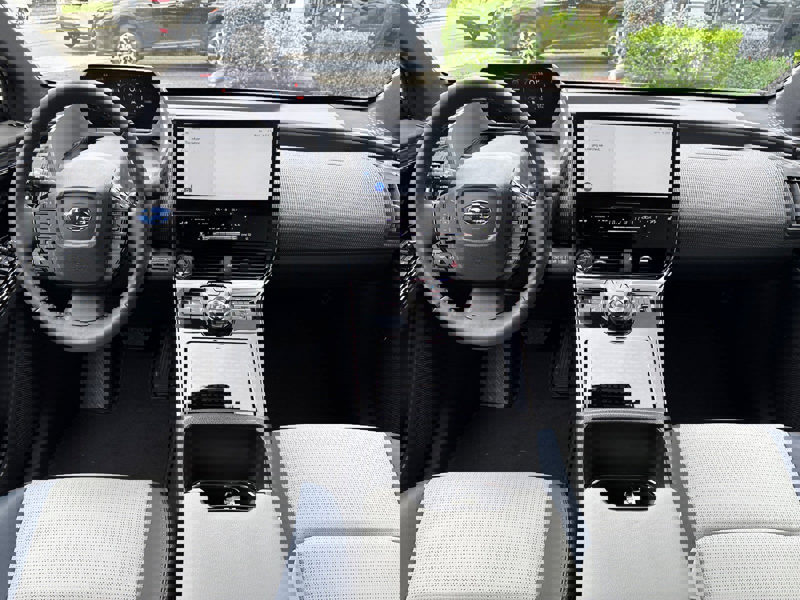 Used 2023 Subaru Solterra AWD image 12