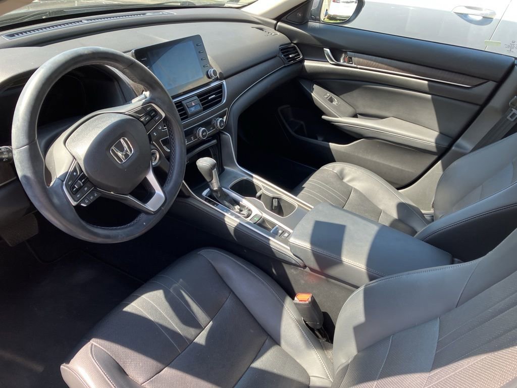 Used 2018 Honda Accord EX-L image 9