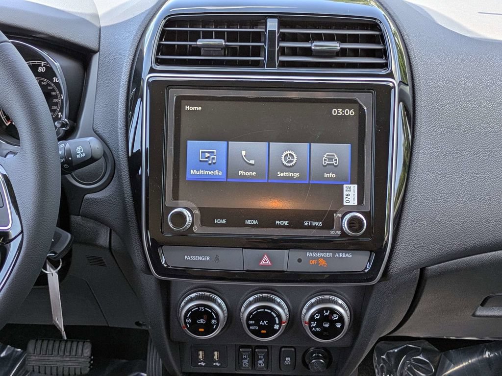 New 2026 Mitsubishi Outlander Sport LE AWD/4WD image 19