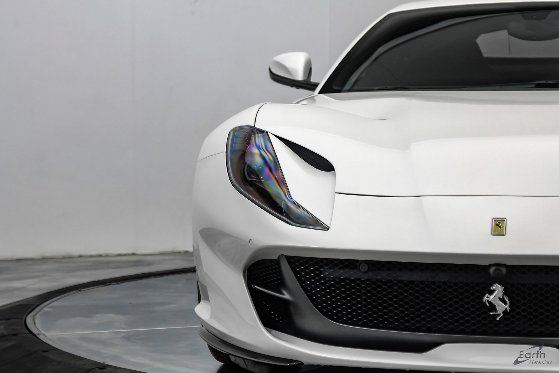Used 2019 Ferrari 812 Superfast RWD image 36