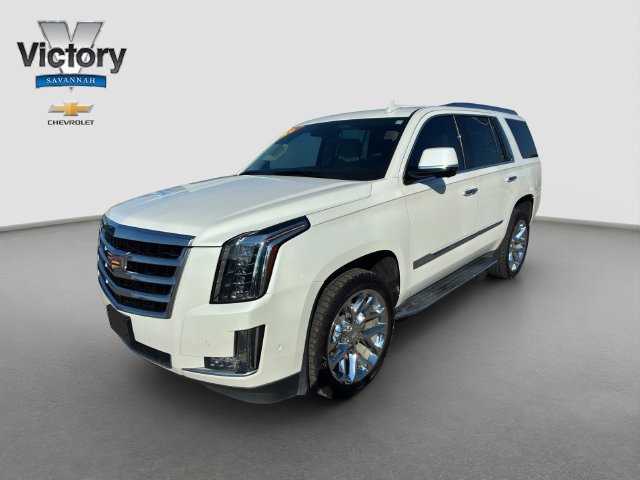 Certified 2020 Cadillac Escalade Luxury AWD/4WD image 3