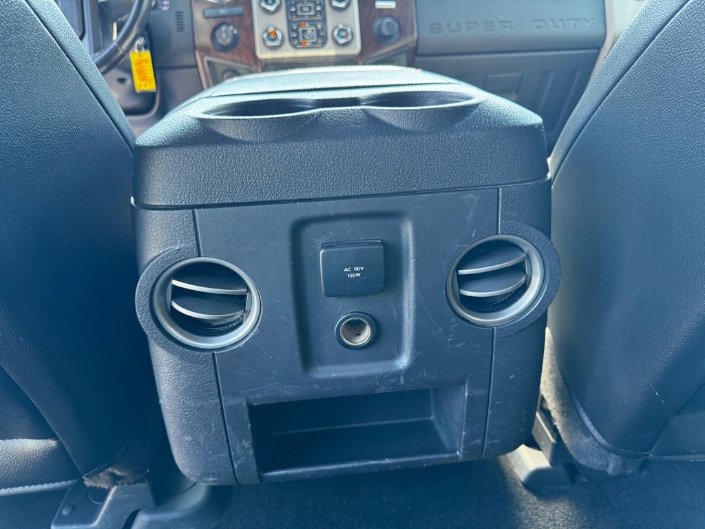 Used 2016 Ford F250 Lariat w/ Chrome Package image 24