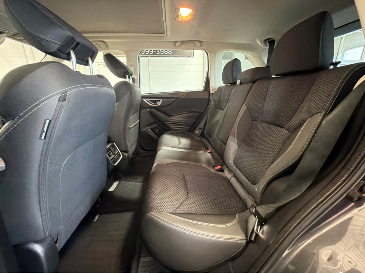 Used 2021 Subaru Forester Premium AWD/4WD image 10