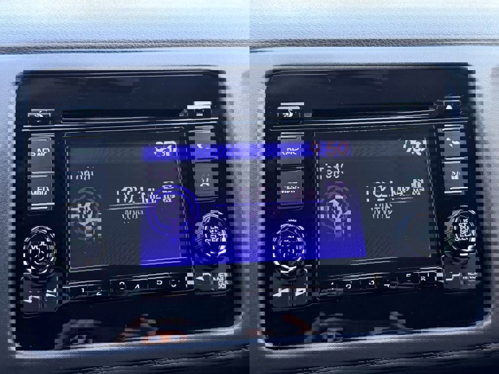 Used 2022 Honda HR-V LX image 23