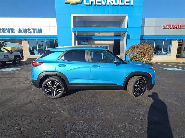 Used 2026 Chevrolet TrailBlazer LT w/ Convenience Package FWD image 4