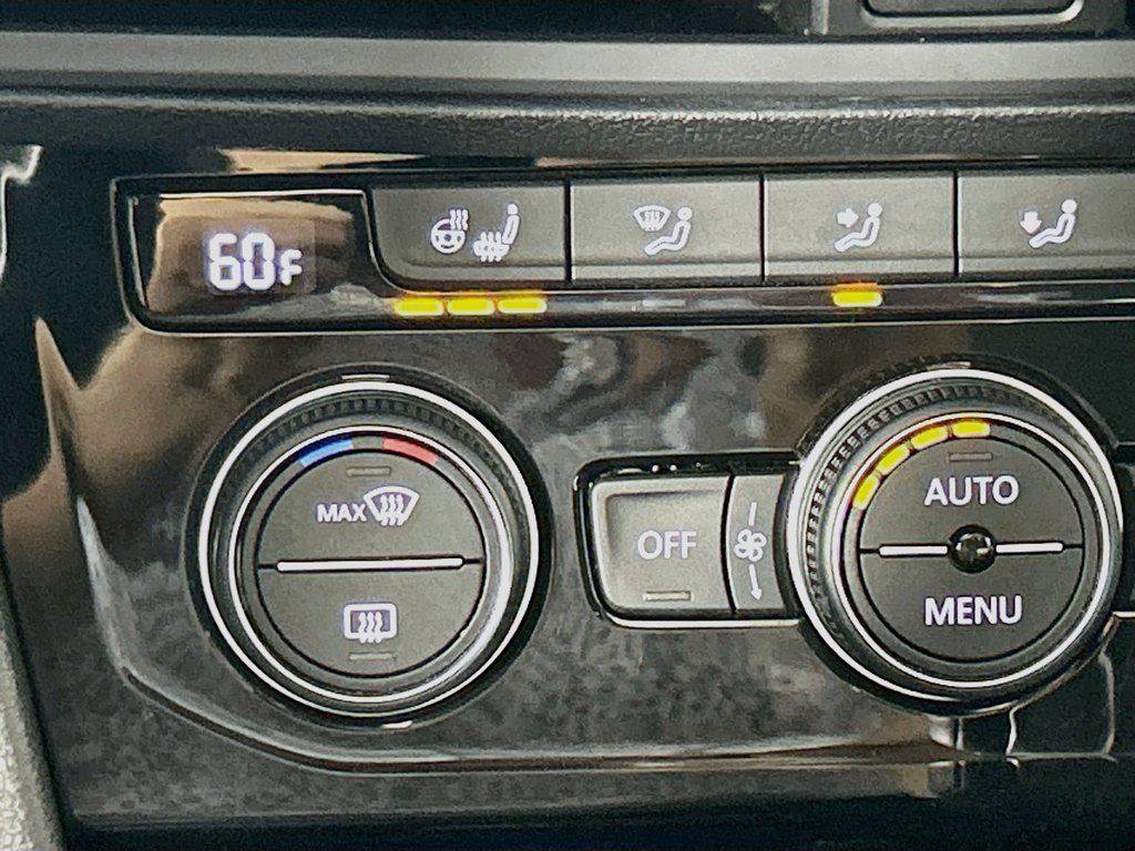 Used 2021 Volkswagen Jetta SEL FWD image 19